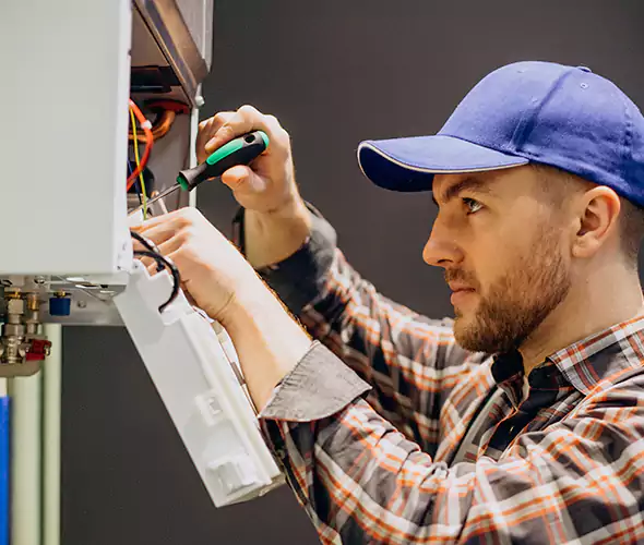 Expert Plumber for Tankless Water Heater Maintenance in Killeen, TX: Schedule Professional Maintenance Services with Us